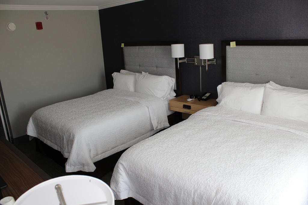 Hampton Inn & Suites Dublin Exteriér fotografie